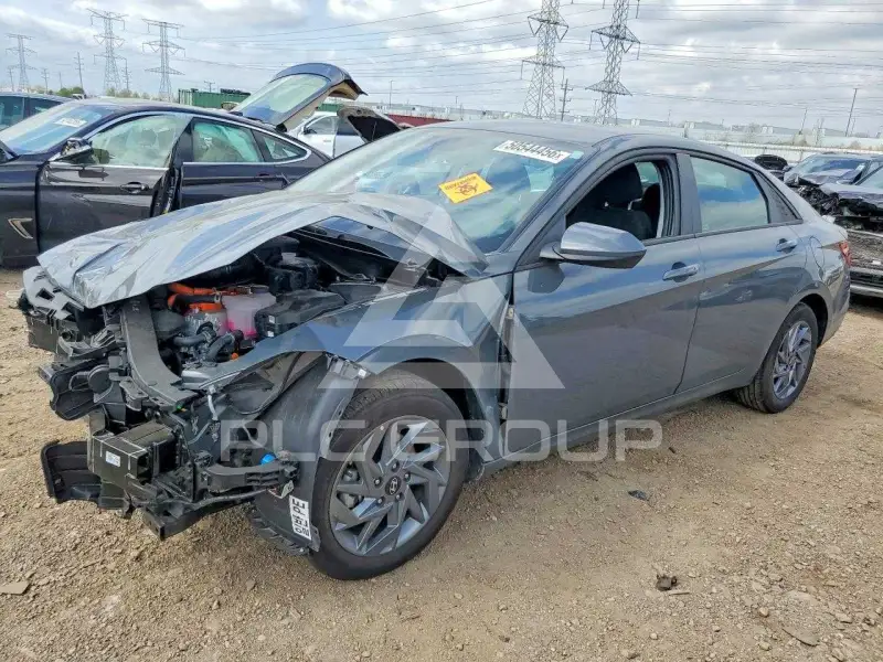2025 Hyundai Elantra фото