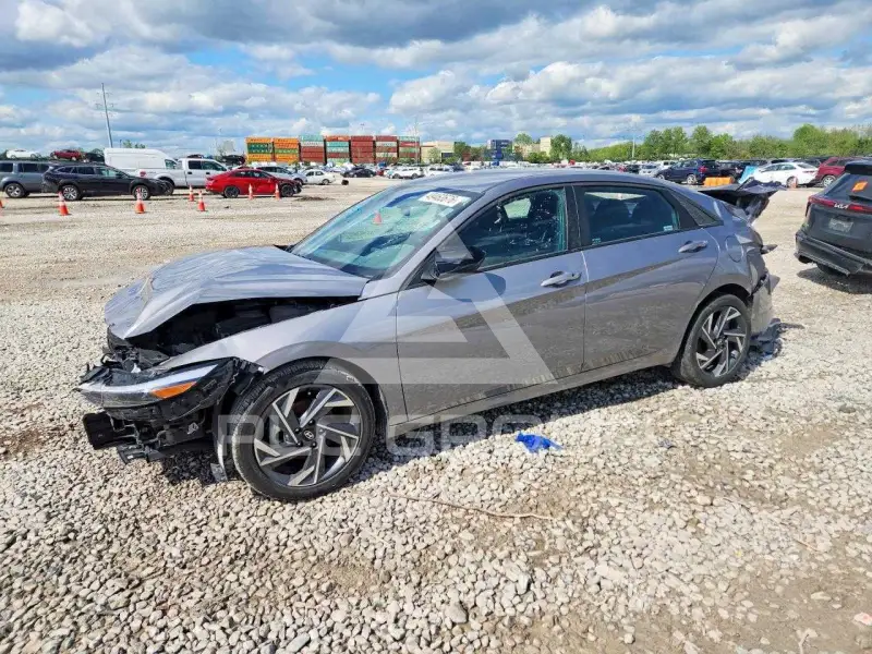 2025 Hyundai Elantra фото