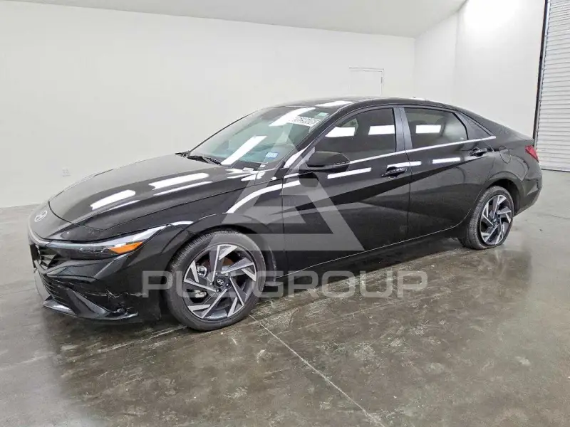 2025 Hyundai Elantra фото
