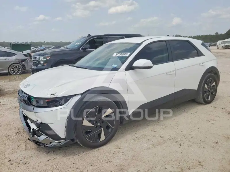 2025 Hyundai Ioniq photo