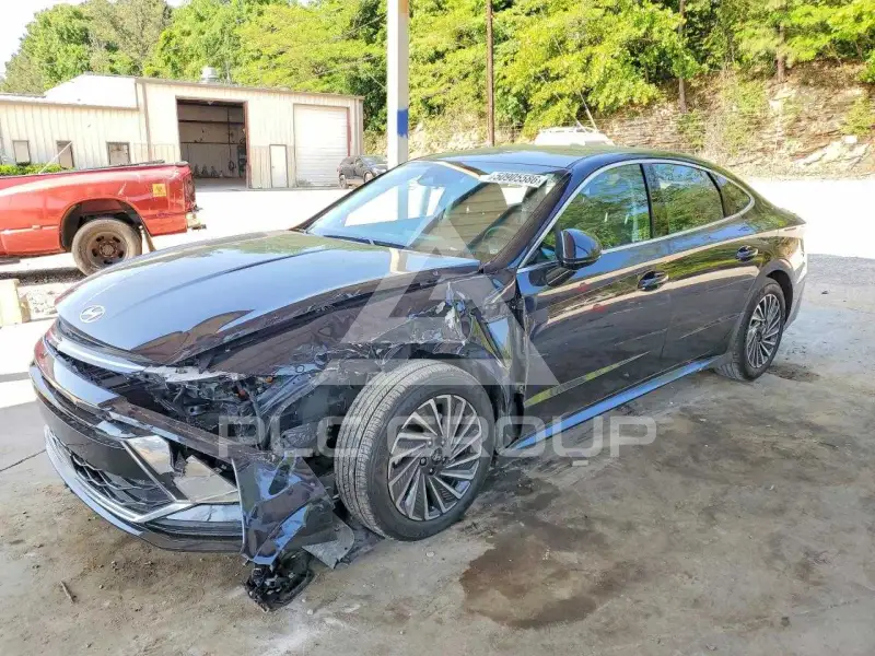 2025 Hyundai Sonata photo