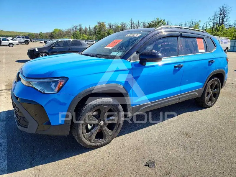 2025 Volkswagen Taos photo