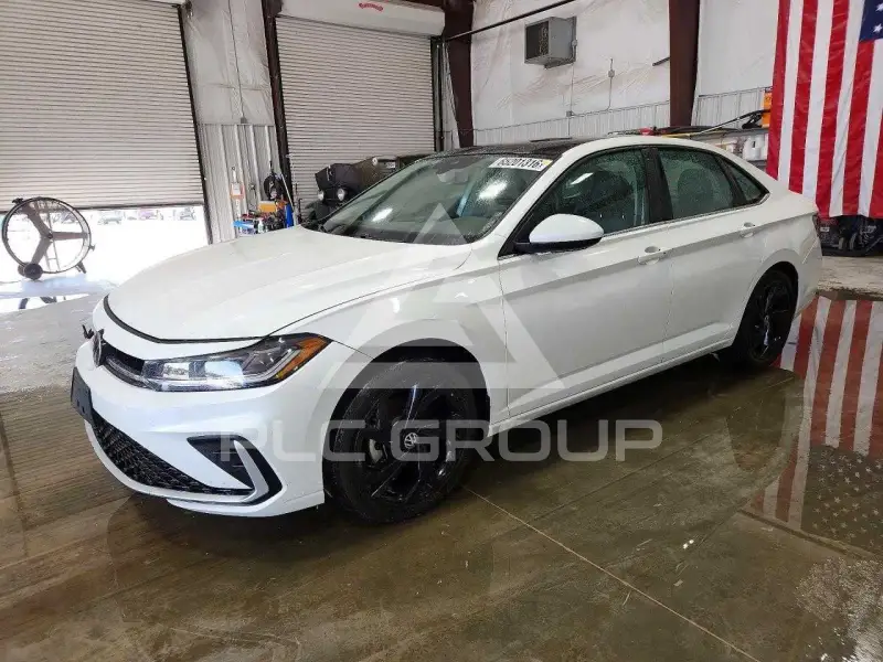 2025 Volkswagen Jetta photo