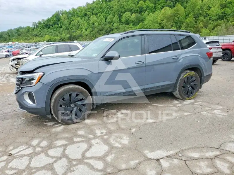 2025 Volkswagen Atlas photo