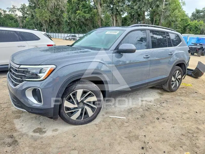 2025 Volkswagen Atlas photo