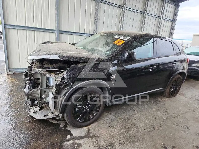 2026 Mitsubishi OUTLANDER photo