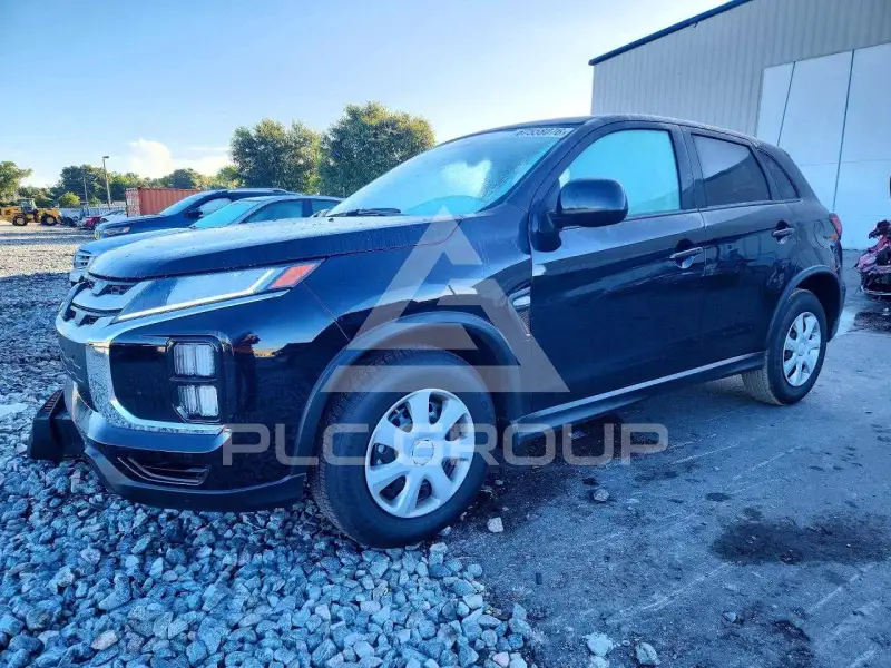 2026 Mitsubishi OUTLANDER photo