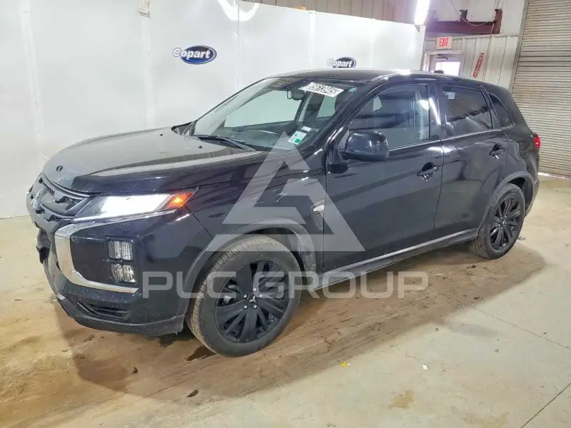 2026 Mitsubishi OUTLANDER photo