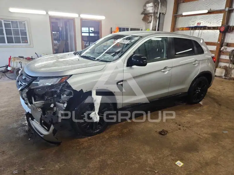 2026 Mitsubishi OUTLANDER фото