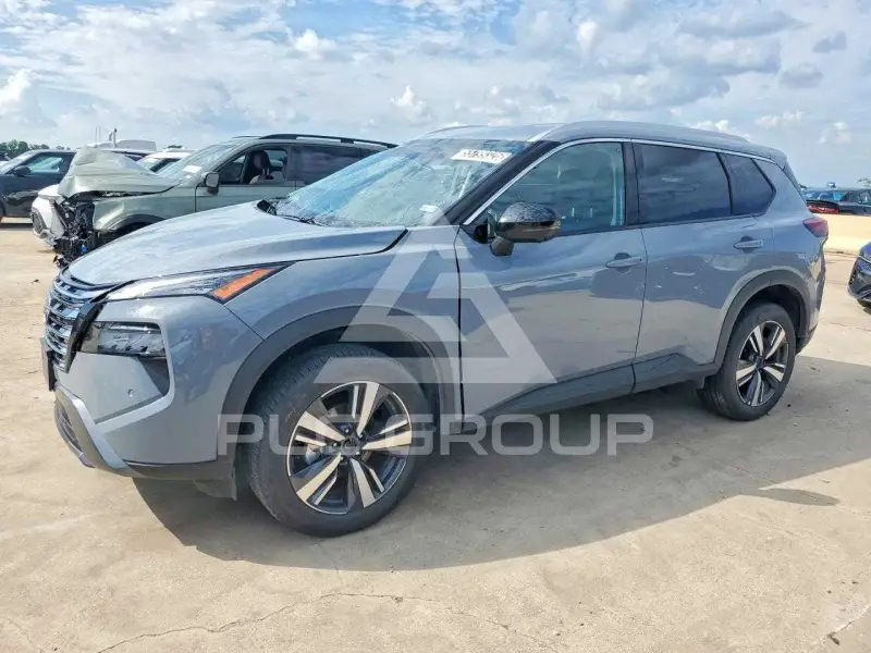 2026 Nissan ROGUE photo