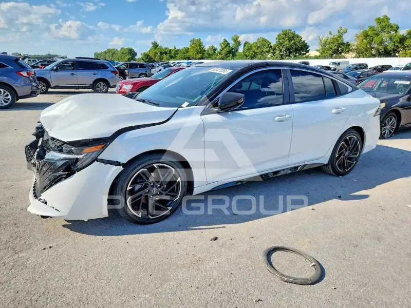 2026 Nissan SENTRA фото