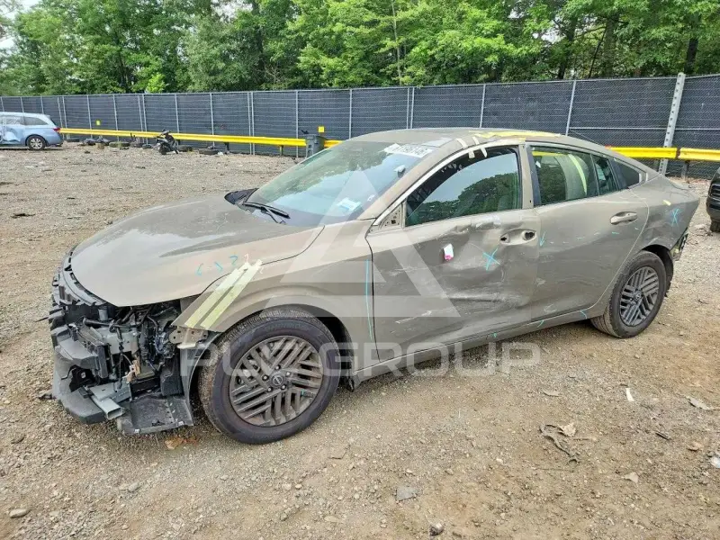2026 Nissan SENTRA фото