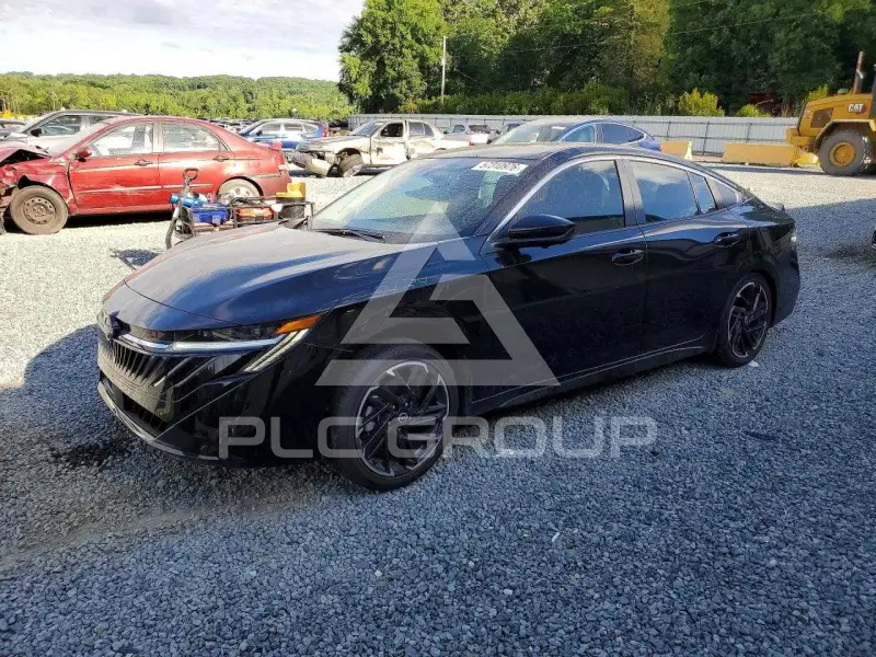 2026 Nissan SENTRA photo