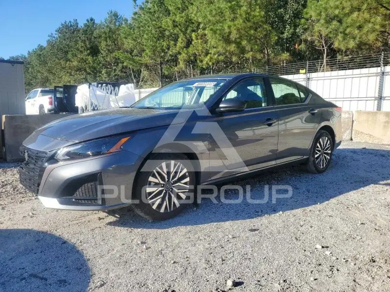 2026 Nissan ALTIMA photo