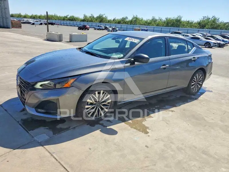 2026 Nissan ALTIMA photo