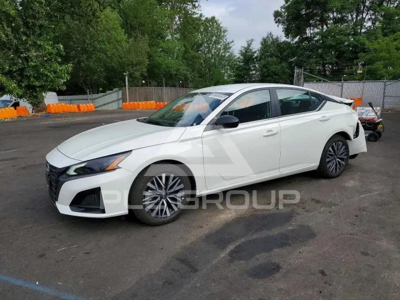 2026 Nissan ALTIMA photo