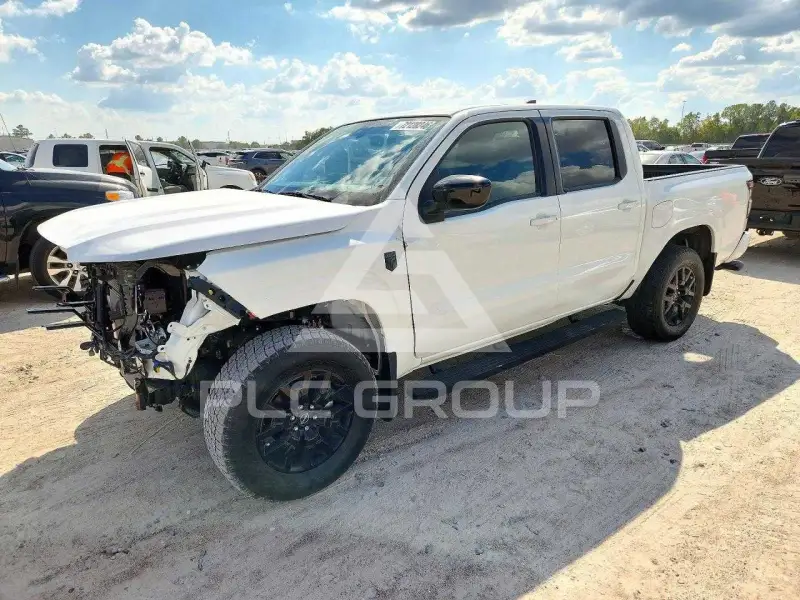 2026 Nissan FRONTIER photo