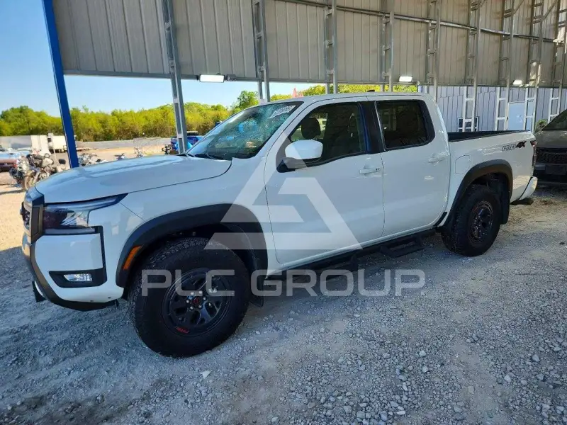 2026 Nissan FRONTIER фото