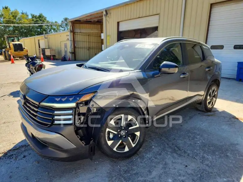 2026 Nissan KICKS photo