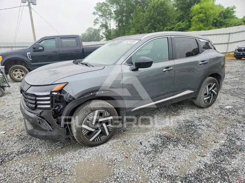 2026 Nissan KICKS photo