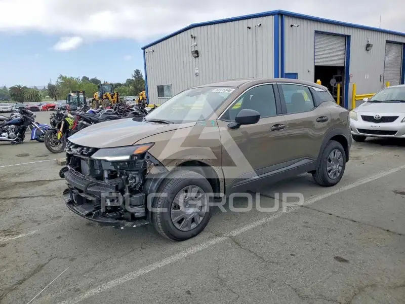 2026 Nissan KICKS фото