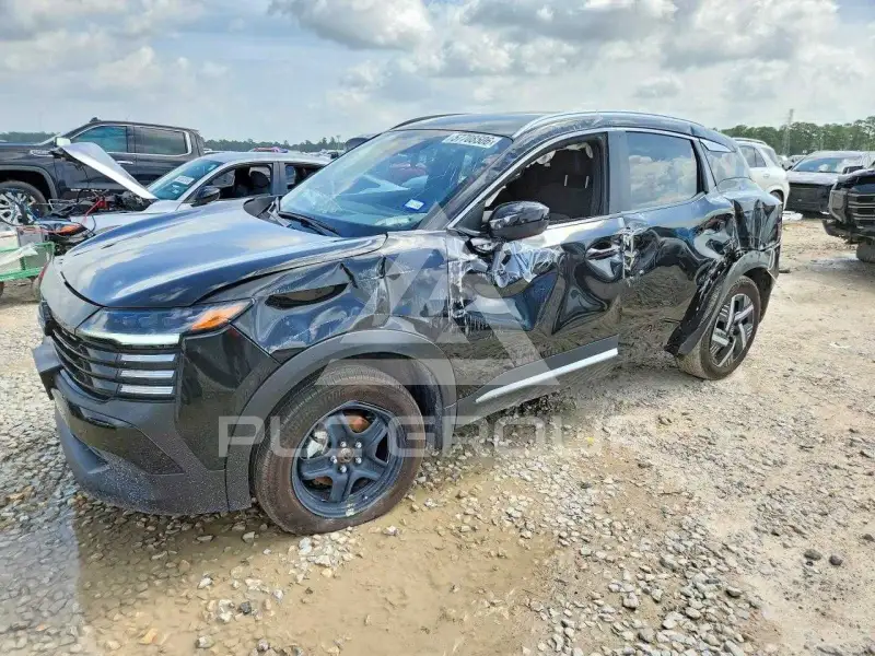 2026 Nissan KICKS photo