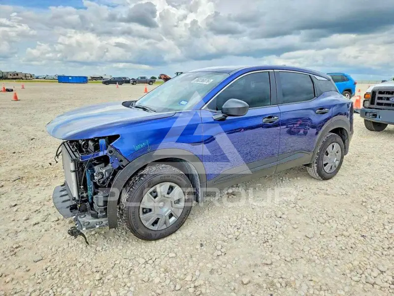 2026 Nissan KICKS photo