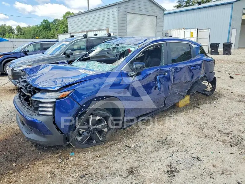 2026 Nissan KICKS фото