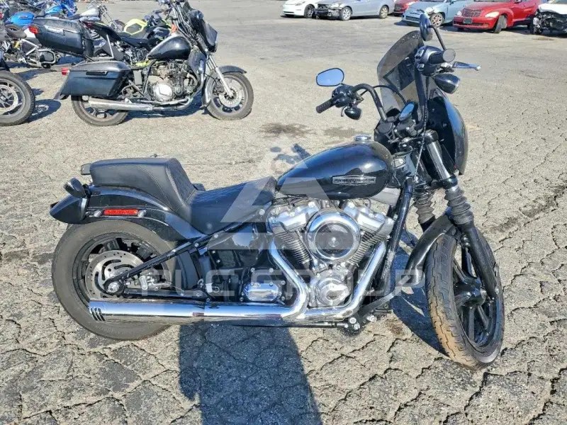 2026 Harley-Davidson  фото