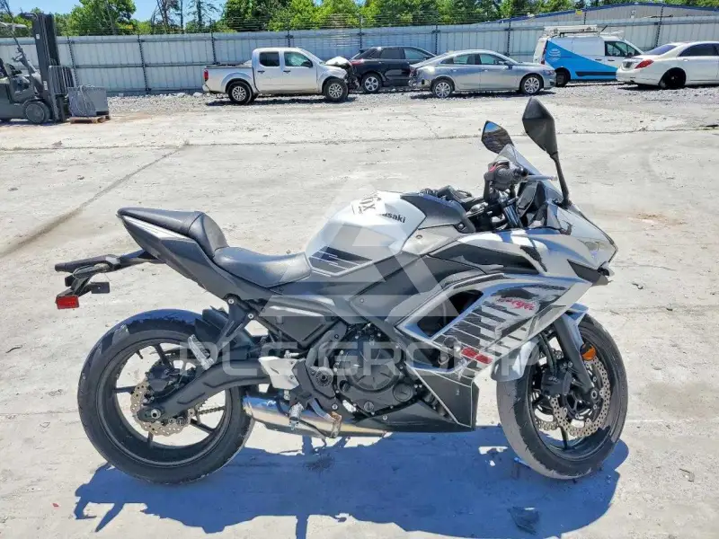 2026 Kawasaki  фото