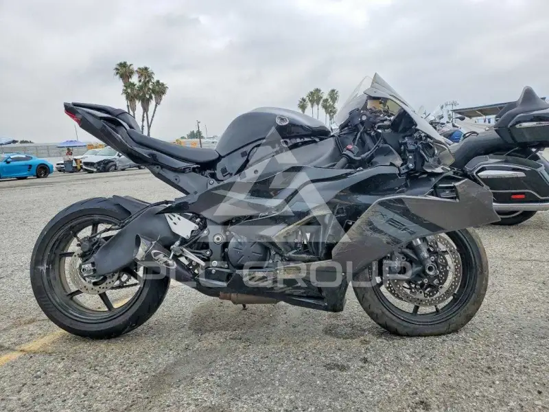 2026 Kawasaki ZX636 фото