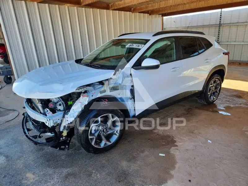 2026 Chevrolet TRAX фото