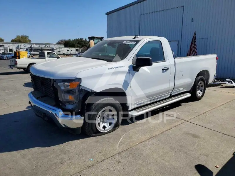 2026 Chevrolet Silverado photo