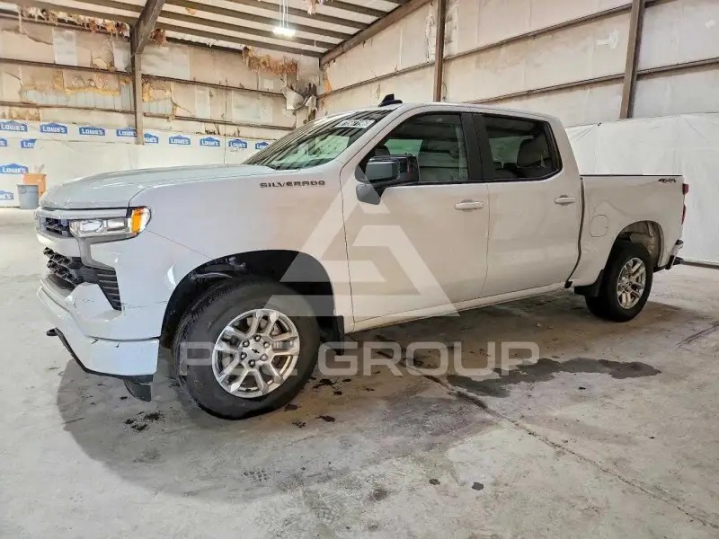 2026 Chevrolet Silverado photo