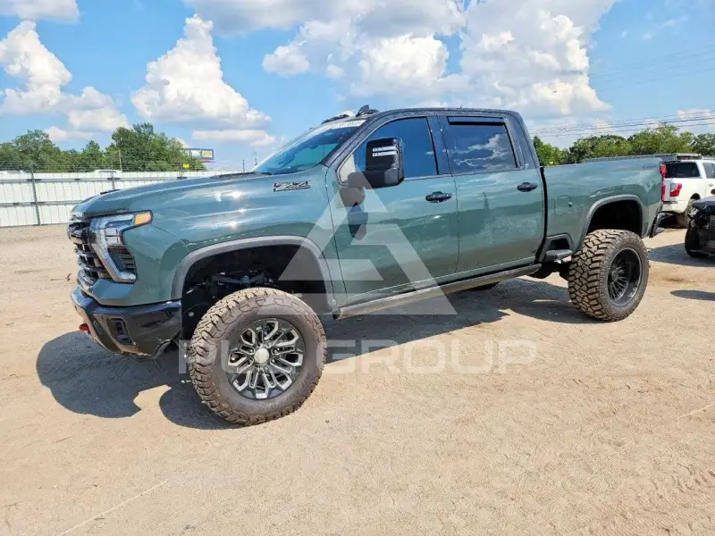 2026 Chevrolet Silverado photo