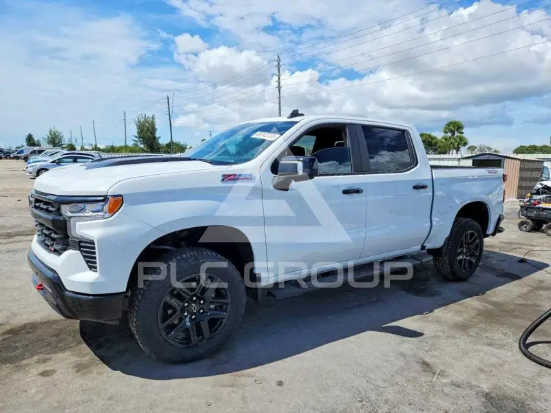 2026 Chevrolet Silverado photo