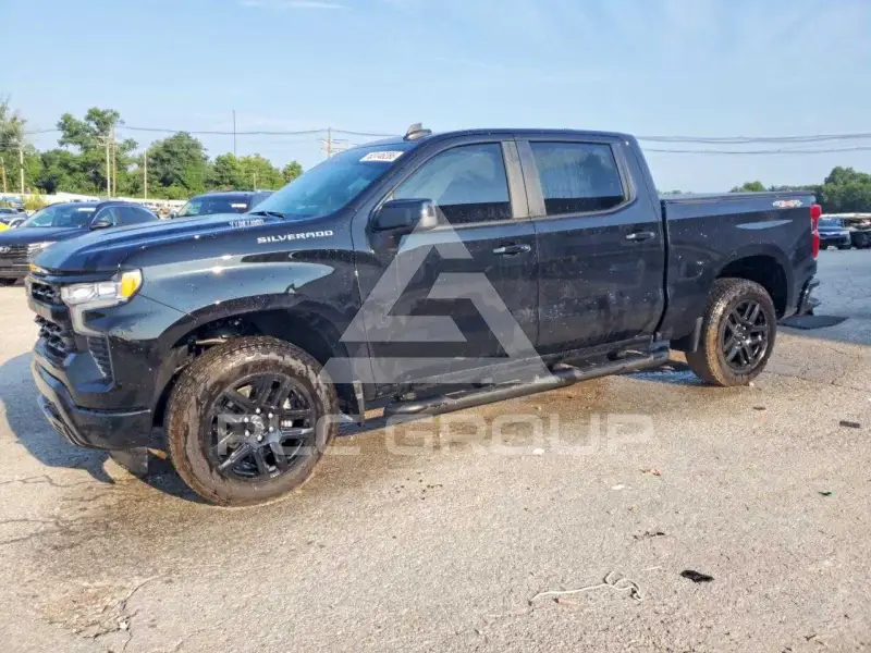 2026 Chevrolet Silverado photo
