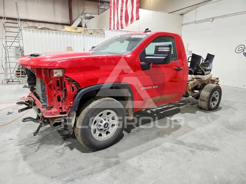 2026 Chevrolet Silverado photo