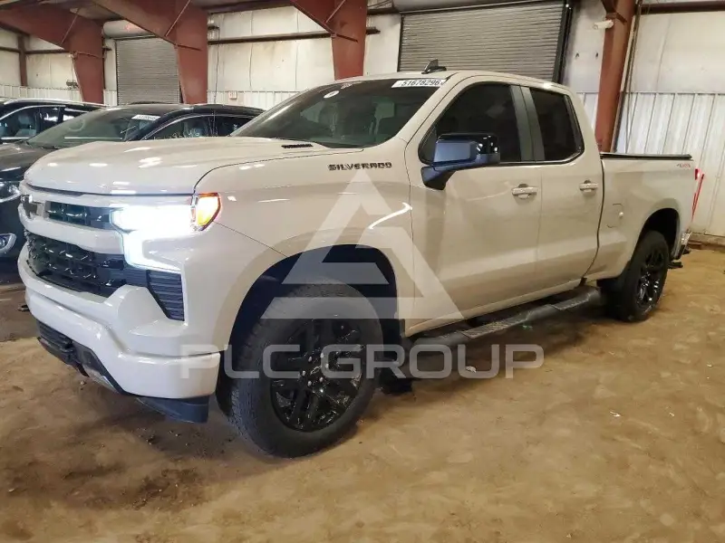 2026 Chevrolet Silverado photo