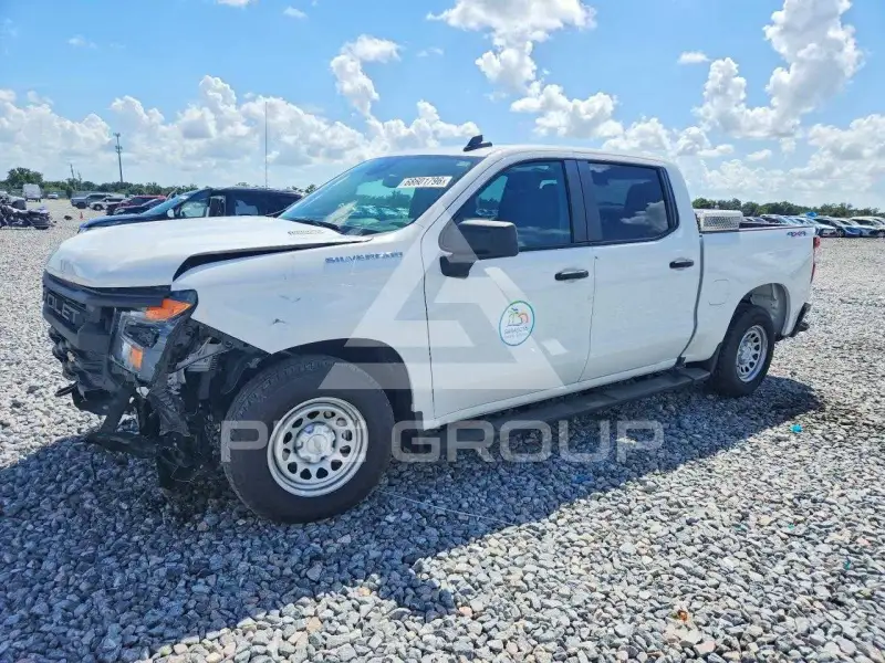 2026 Chevrolet Silverado photo
