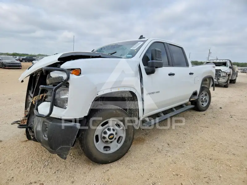 2026 Chevrolet Silverado photo