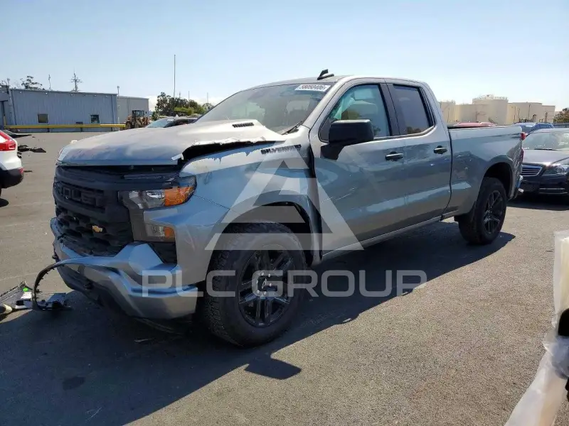 2026 Chevrolet Silverado photo