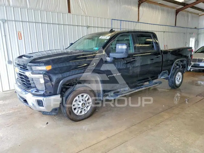 2026 Chevrolet Silverado фото