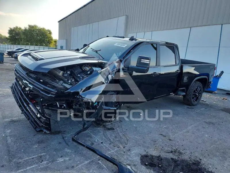 2026 Chevrolet Silverado фото