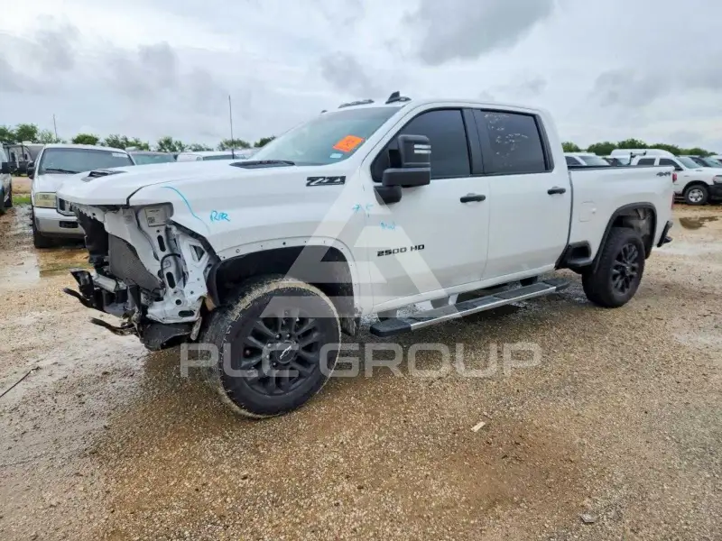 2026 Chevrolet Silverado фото