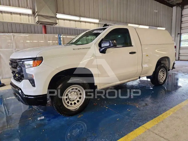 2026 Chevrolet Silverado photo
