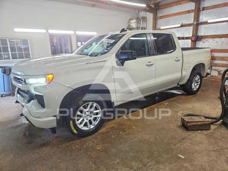 2026 Chevrolet Silverado photo