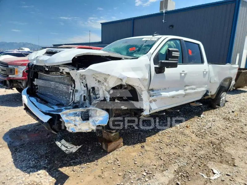 2026 Chevrolet Silverado photo