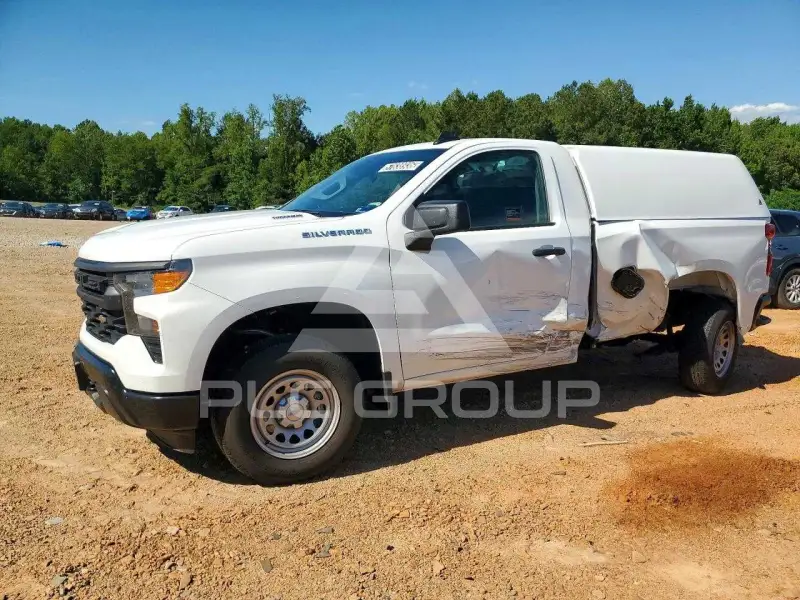 2026 Chevrolet Silverado photo