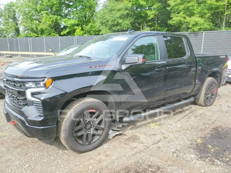 2026 Chevrolet Silverado photo